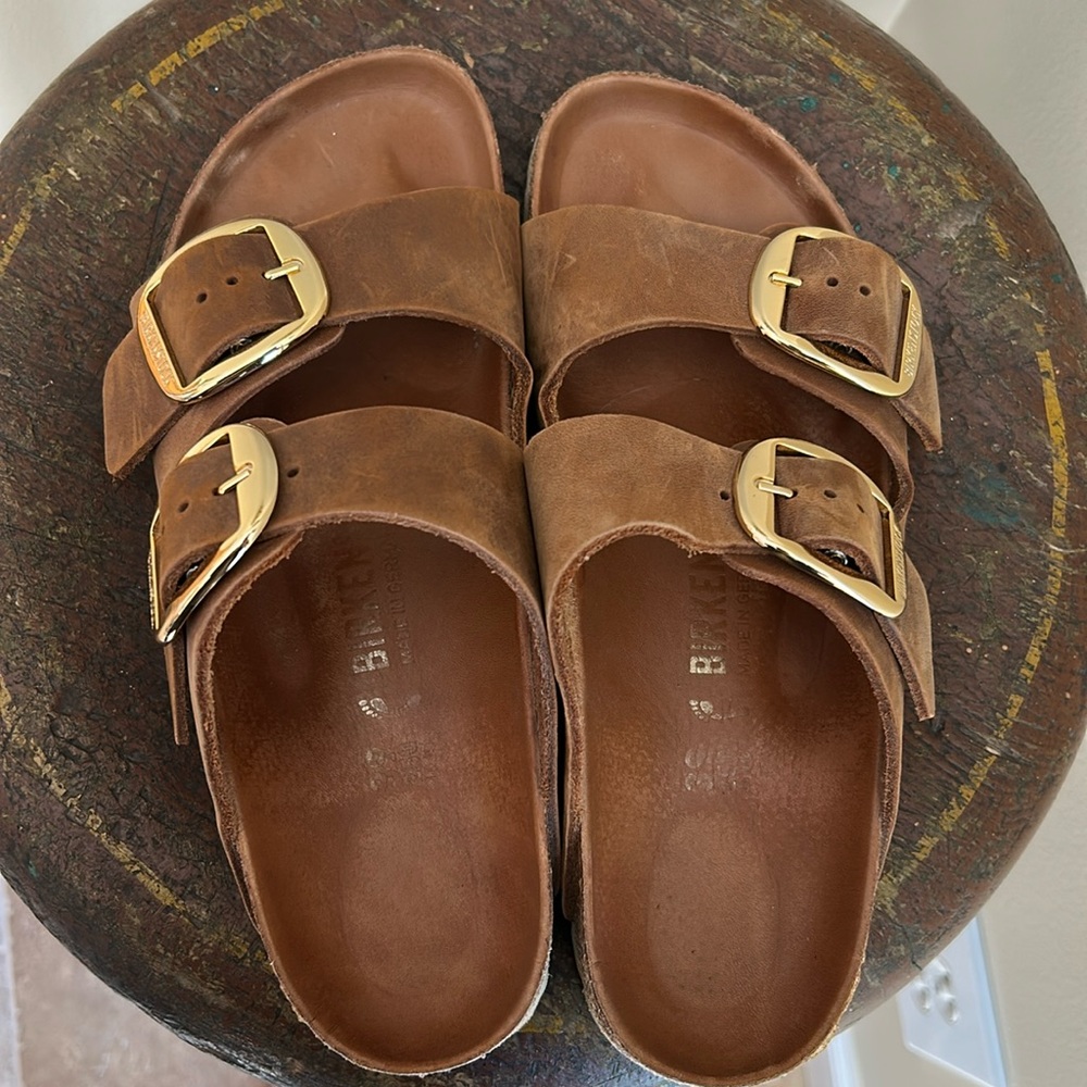 Birkenstock Big Buckle Arizona Sandal in Cognac